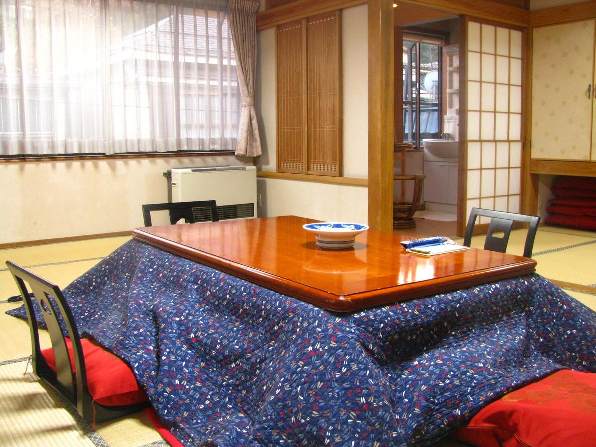 Ryokan Hayato Tsuruoka Exterior photo